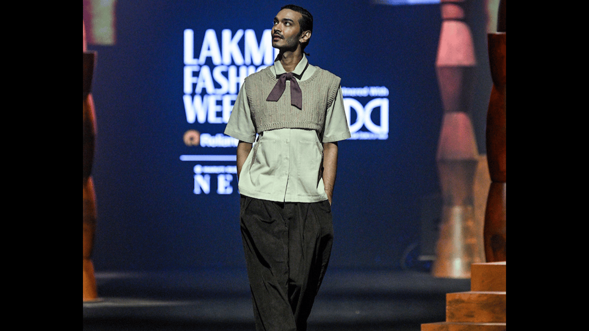 Fashion designer Varshne Balaji's Crcle is telling stories for the cool man. t2ONLINE listens in