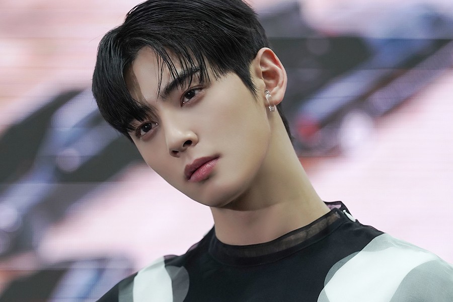 Singer Cha Eun-Woo is Reported To Star in The Upcoming Hollywood Film About  K-Pop