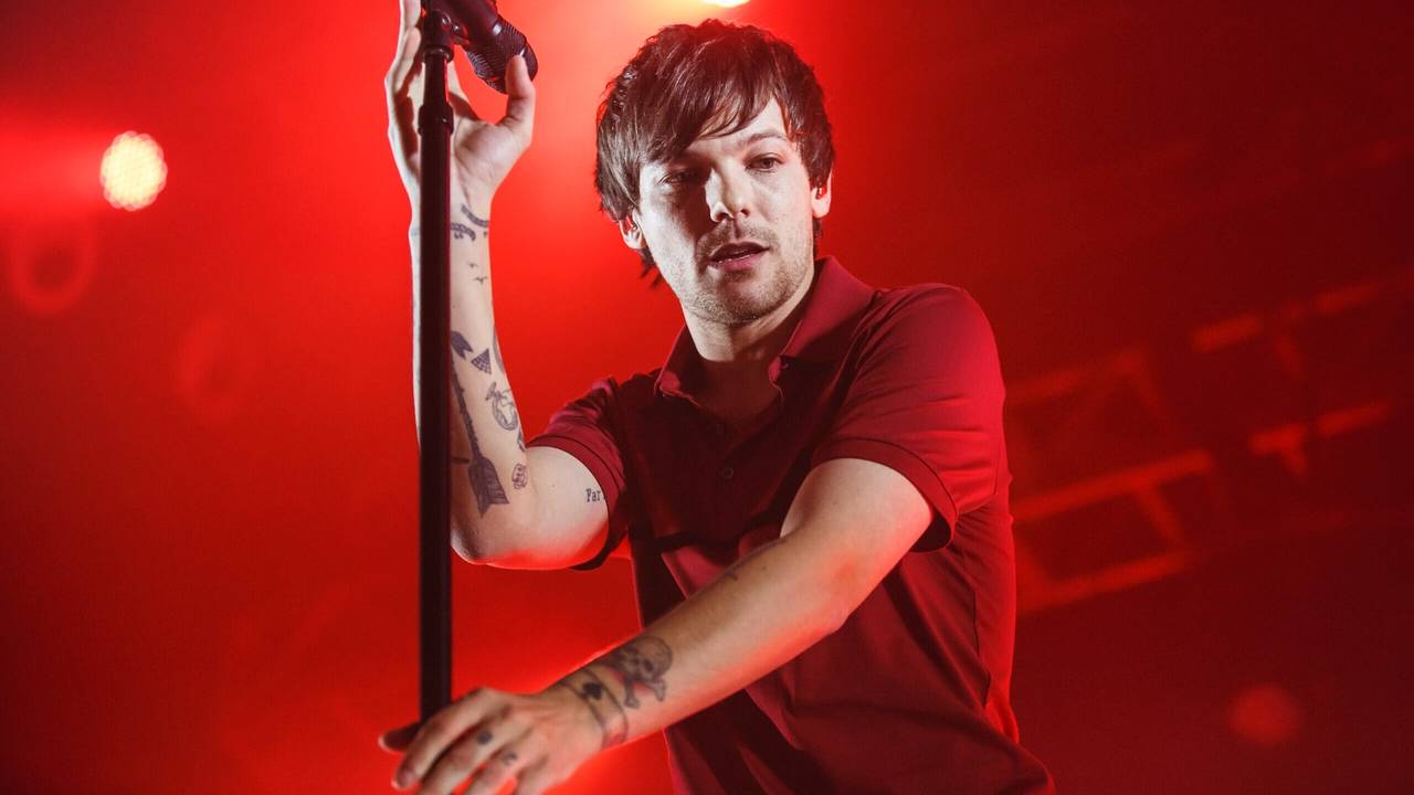 Louis Tomlinson admits to 'envy' at the beginning of Harry Styles' solo  career