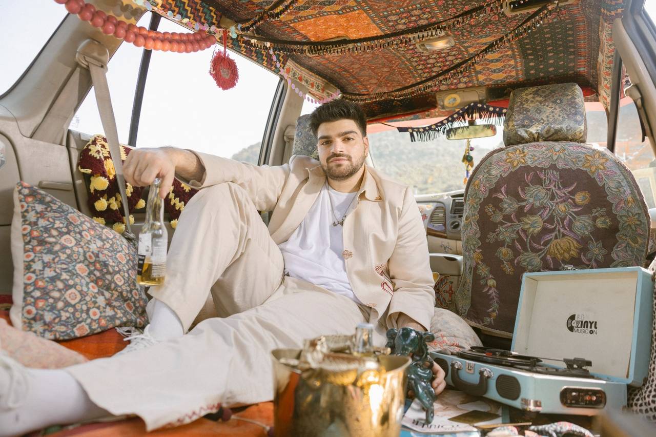 Agni on his English single Universal Laws and the best piece of advice from uncle Salman Khan