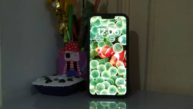 iOS 16 is now available across iPhones