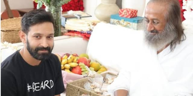 Vikrant Massey to play spiritual guru Sri Sri Ravi Shankar 